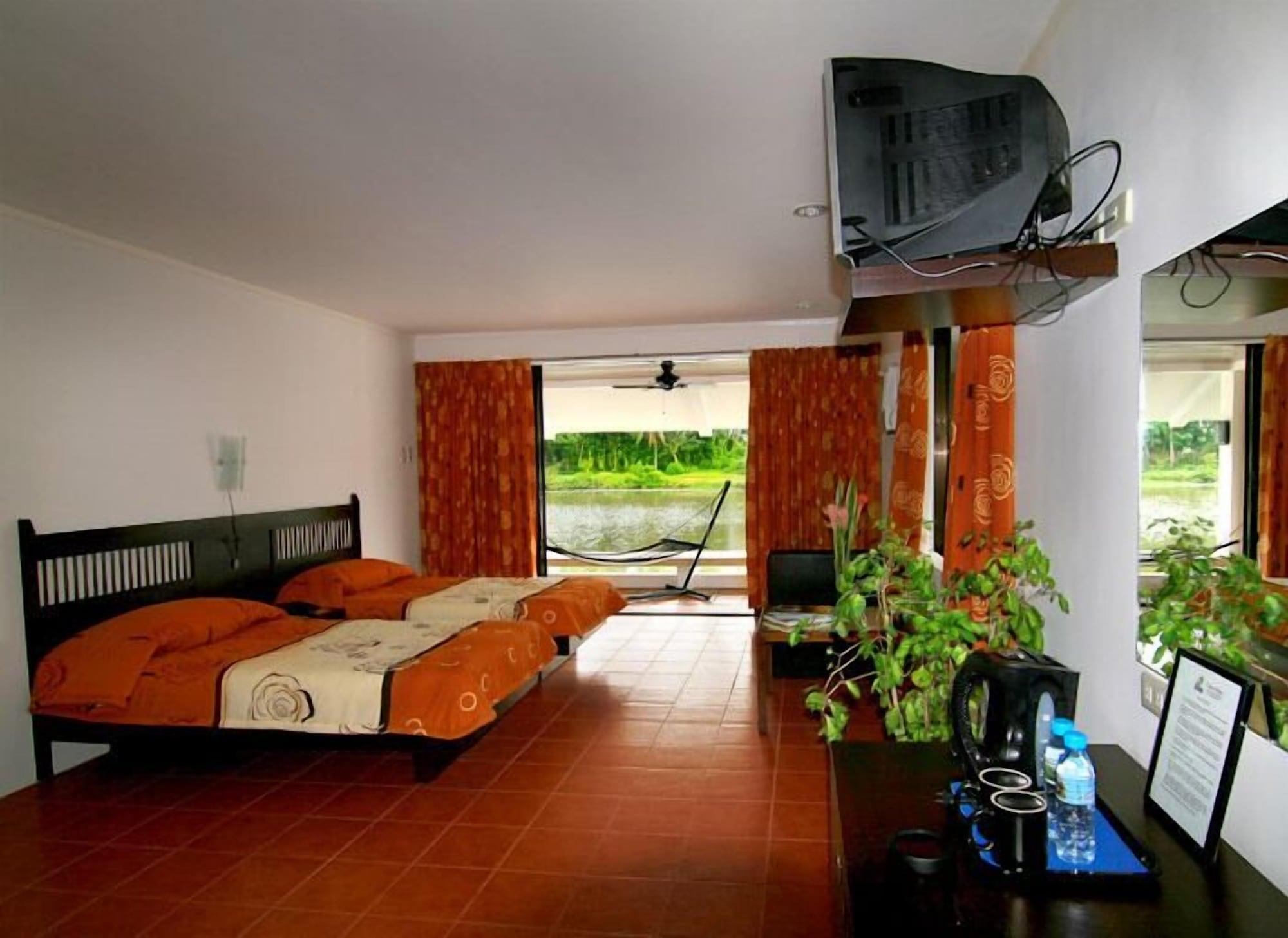 San Antonio Resort Roxas City Εξωτερικό φωτογραφία