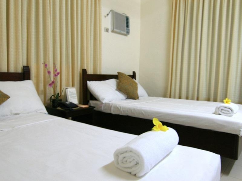 San Antonio Resort Roxas City Εξωτερικό φωτογραφία